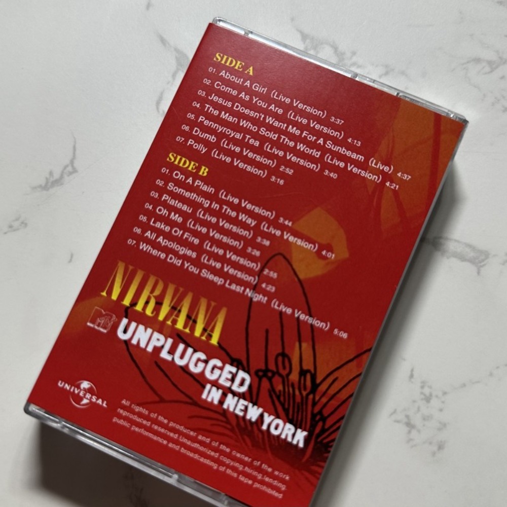 Nirvana Cassette Tape Rock Eng - đánh giá và giá Audio Music To Lyrics